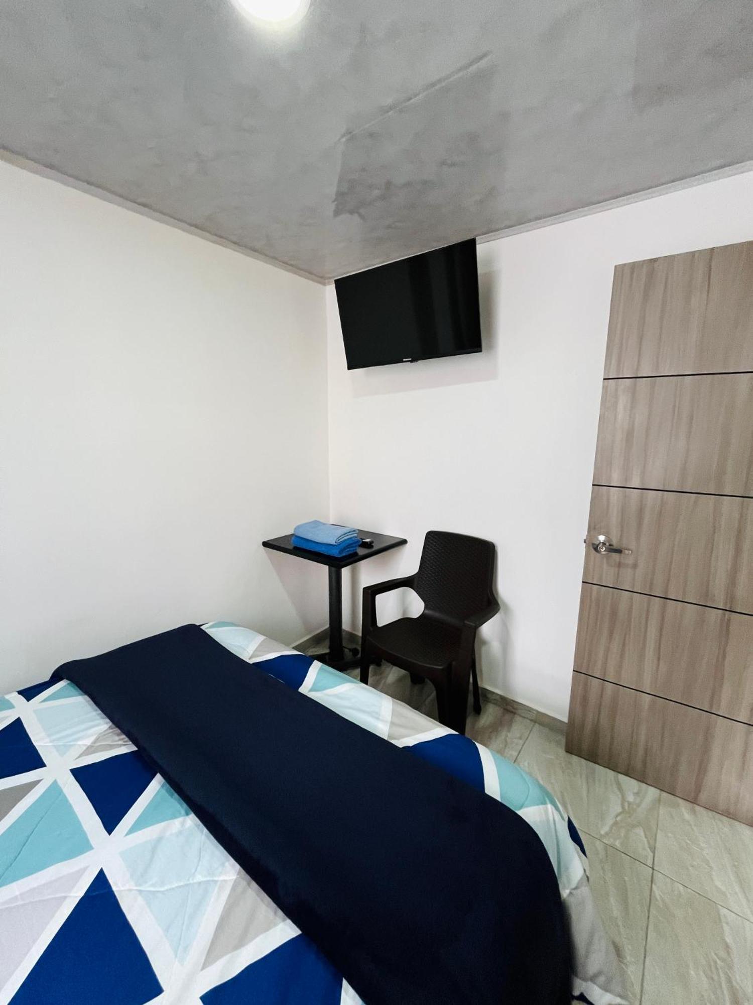 Apartaestudio Cerca Al Aeropuerto Bogotá Zewnętrze zdjęcie